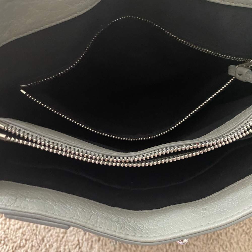 Leather backpack - Picture 6 of 8